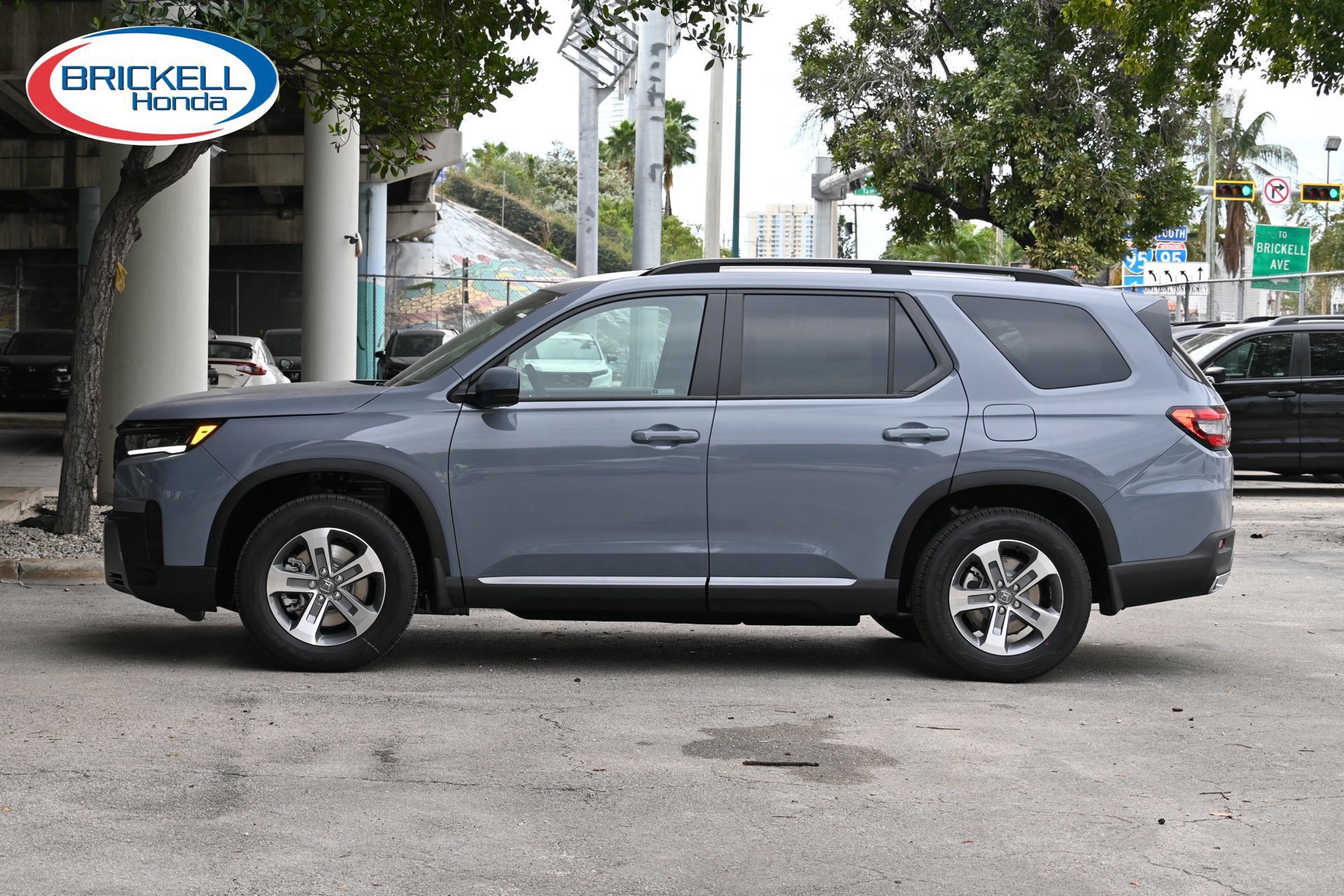 New 2026 Honda Pilot EX-L image 8