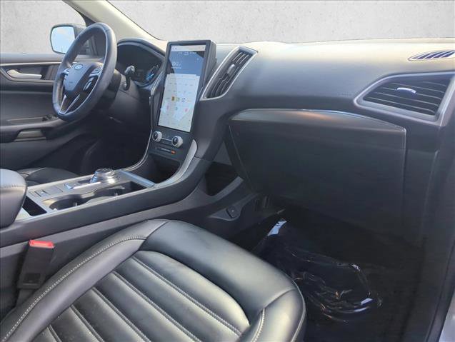 Used 2020 Ford Edge SEL w/ Convenience Package FWD image 28