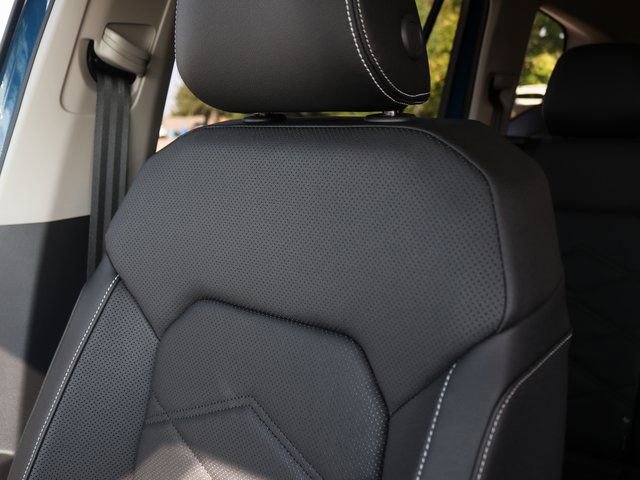 New 2026 Volkswagen Atlas SE image 8