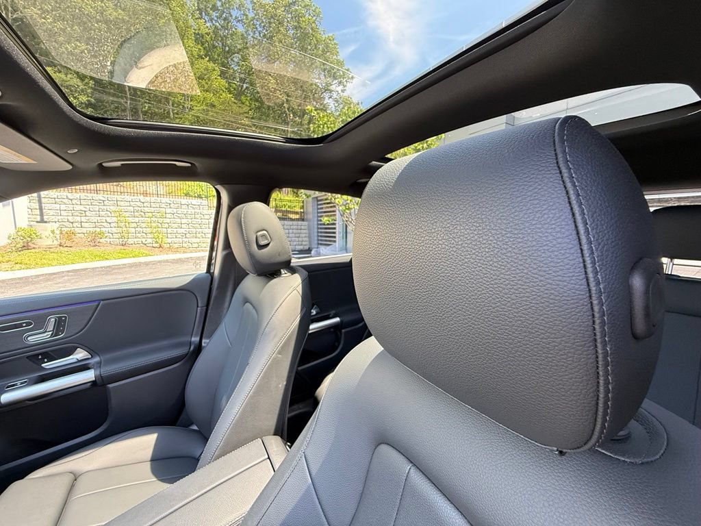 Used 2023 Mercedes-Benz GLA 250 4MATIC image 22