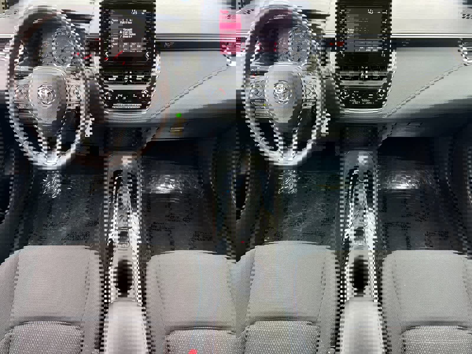 Used 2020 Toyota Corolla SE image 3