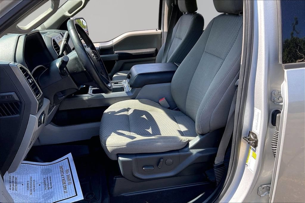 Used 2019 Ford F150 XLT w/ Equipment Group 302A Luxury AWD/4WD image 25