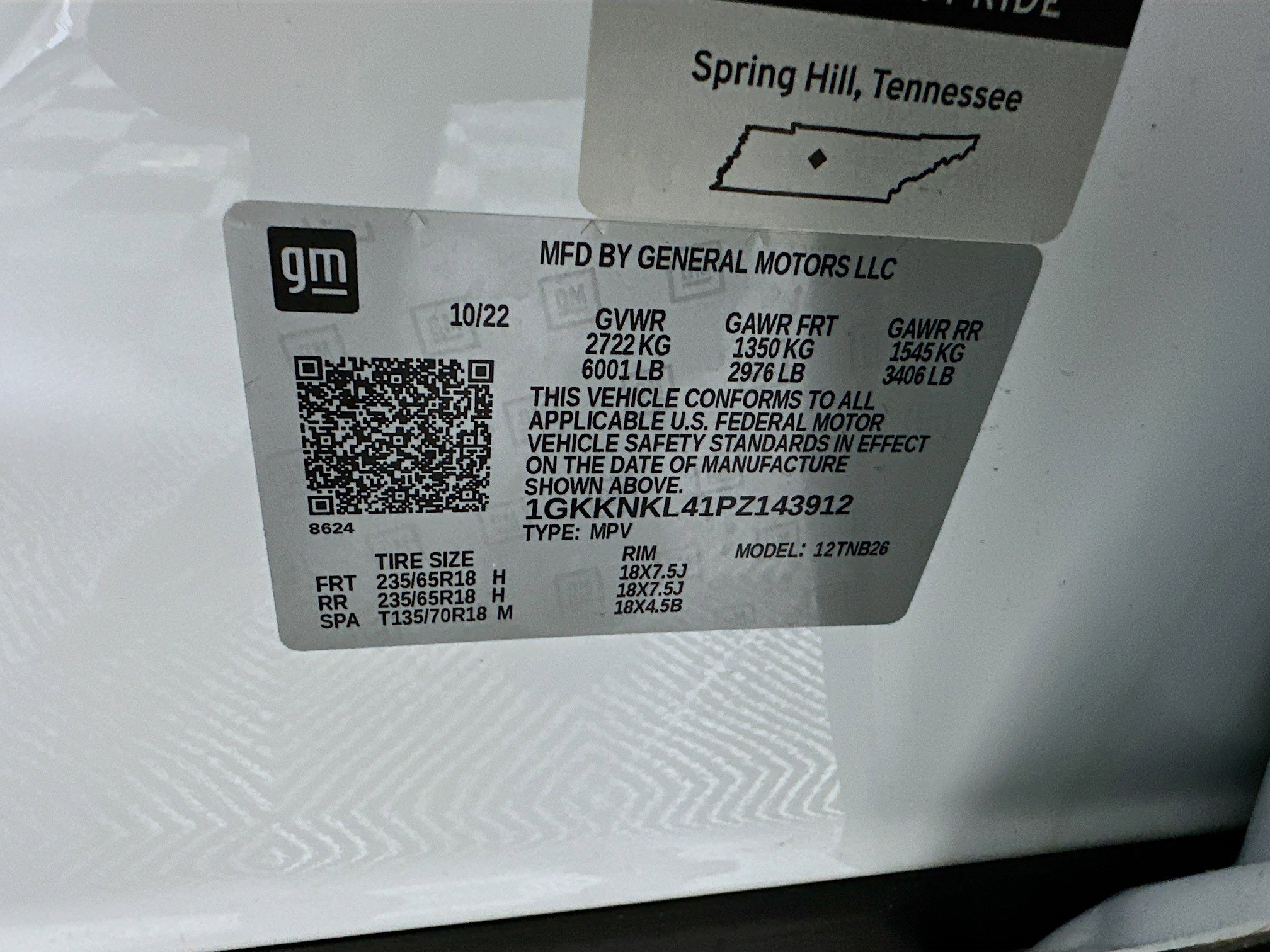 Used 2023 GMC Acadia SLE w/ Driver Convenience Package image 12