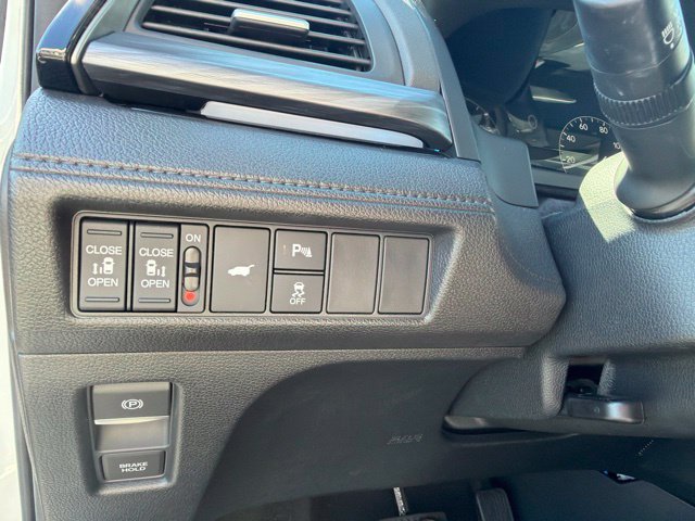 Certified 2025 Honda Odyssey Elite image 27