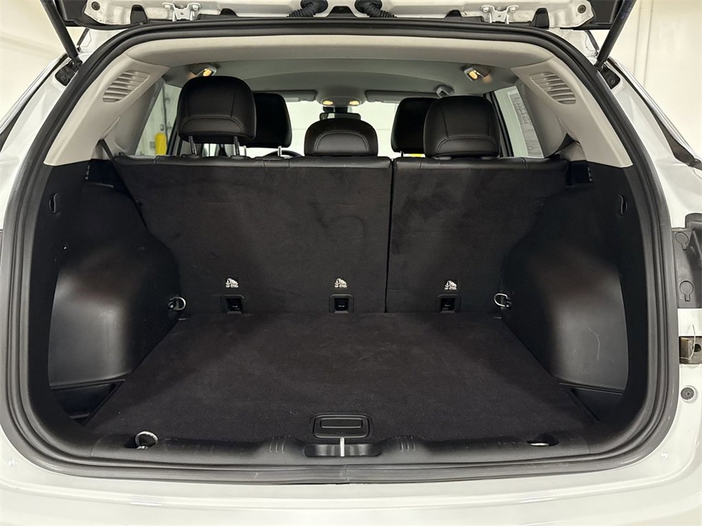 Used 2022 Jeep Compass Limited image 23