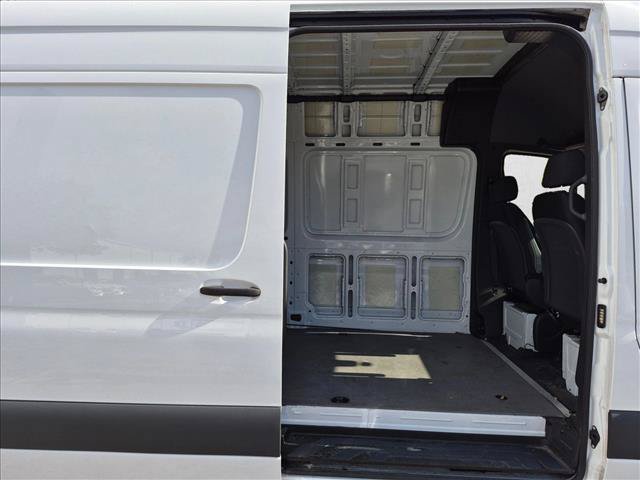 Used 2024 Mercedes-Benz Sprinter 2500 image 15