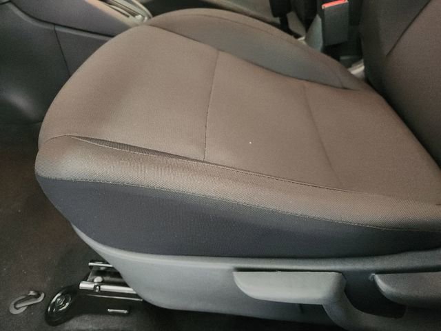 Used 2025 Nissan Kicks Play S FWD image 18