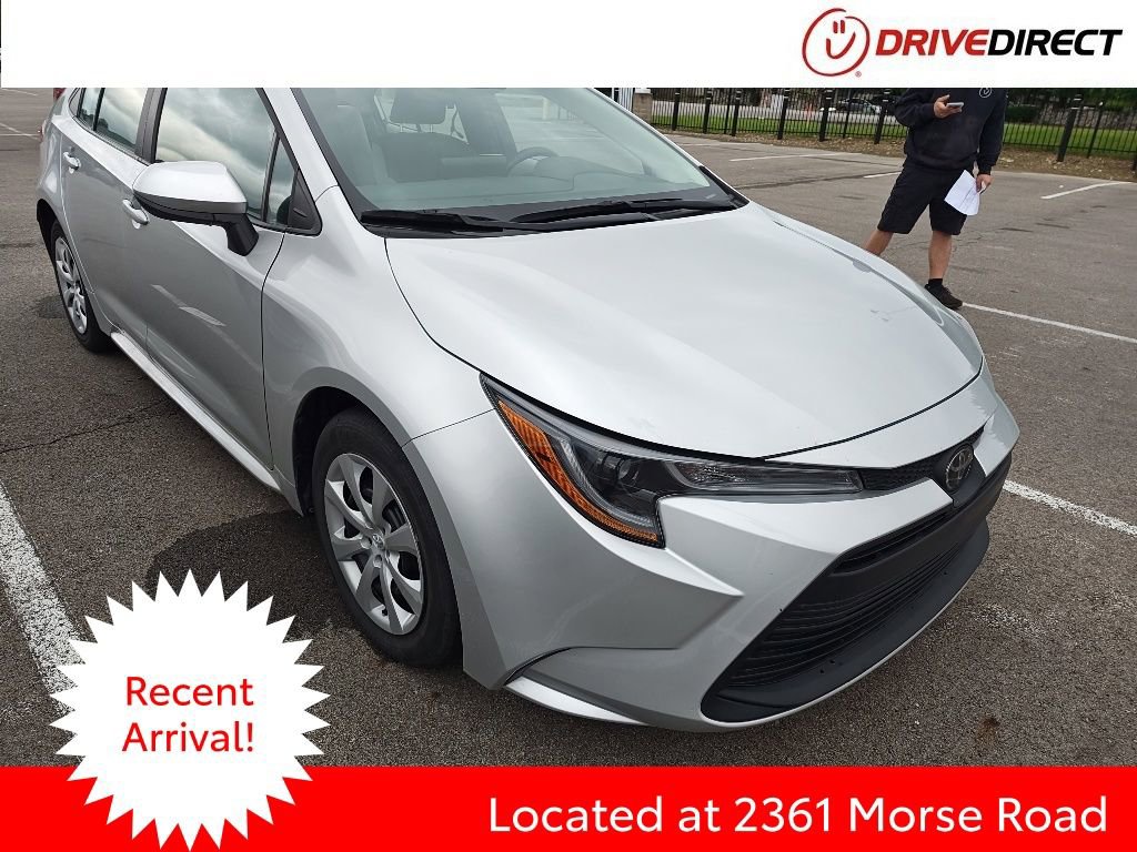 Used 2024 Toyota Corolla LE FWD image 1