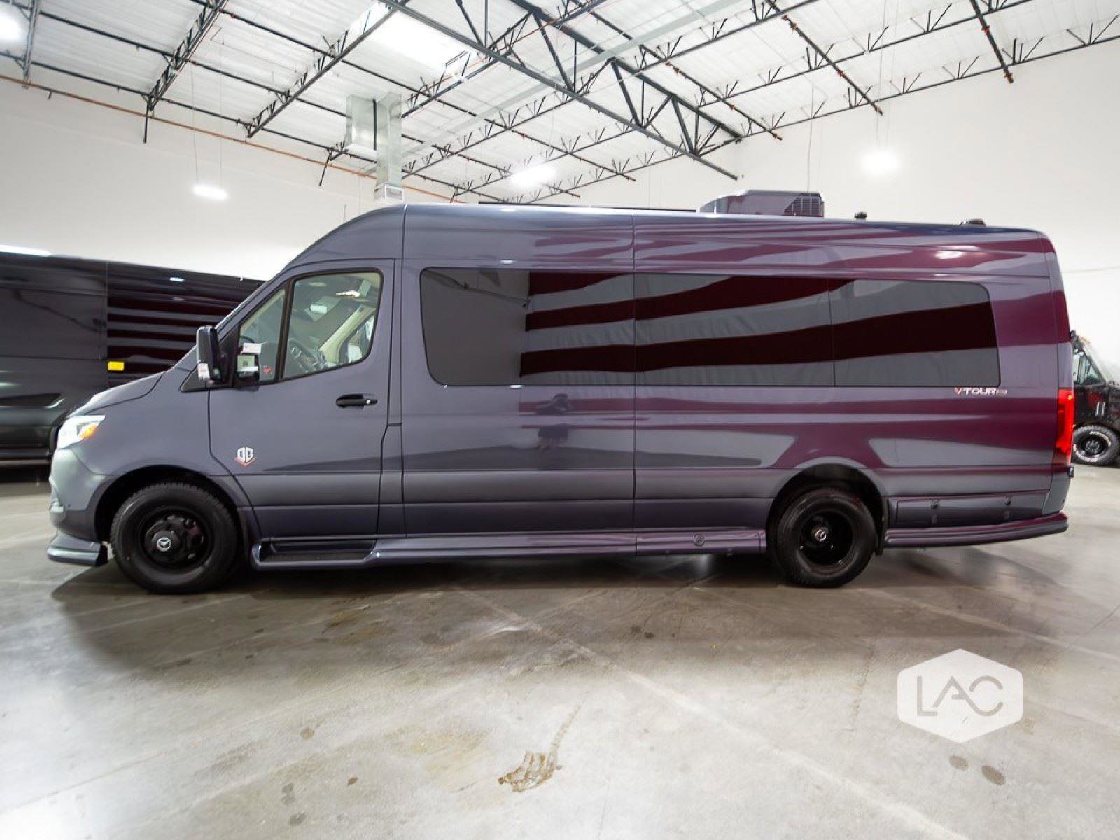Used 2024 Mercedes-Benz Sprinter 3500 image 39