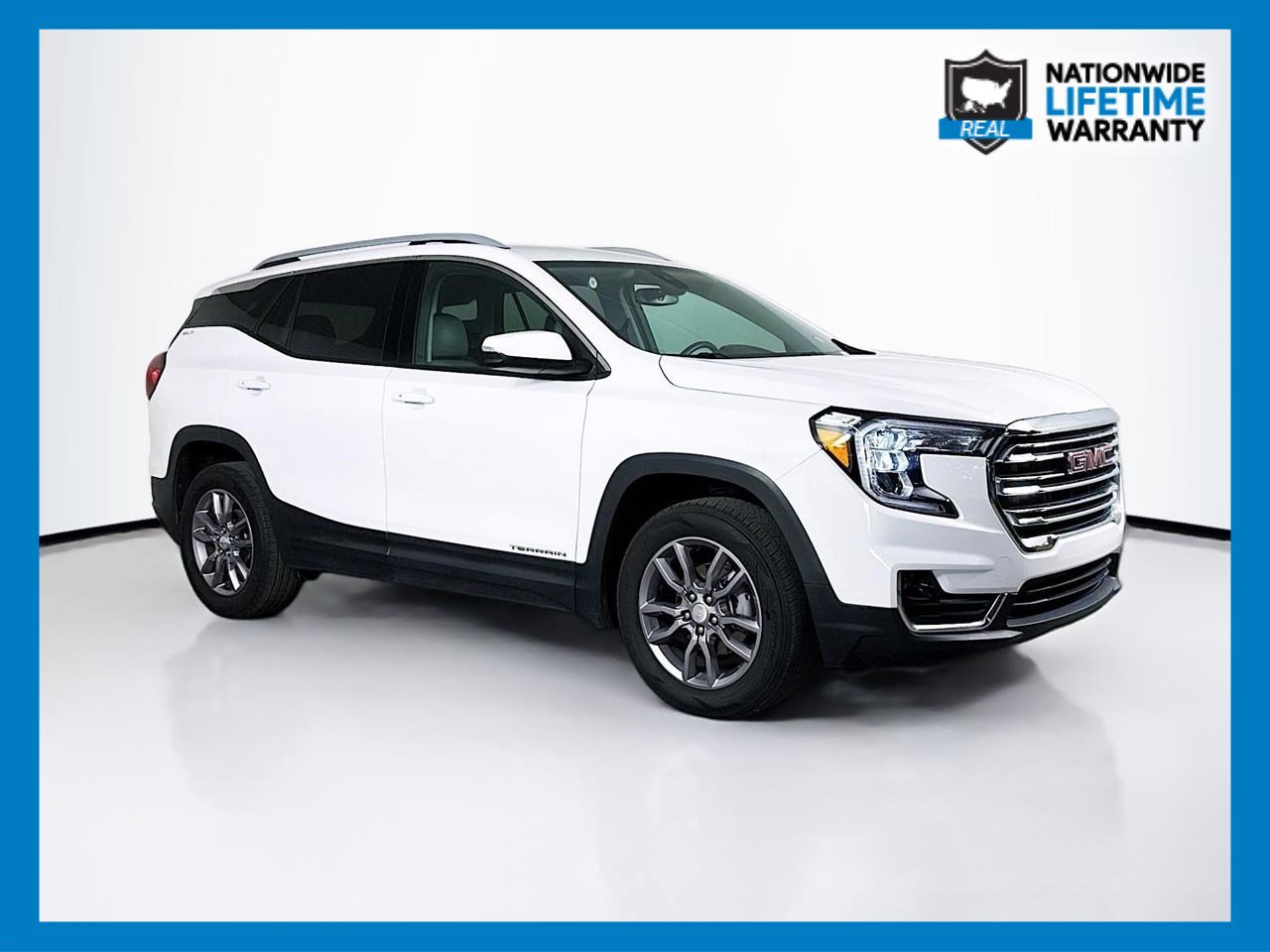 Used 2024 GMC Terrain SLT