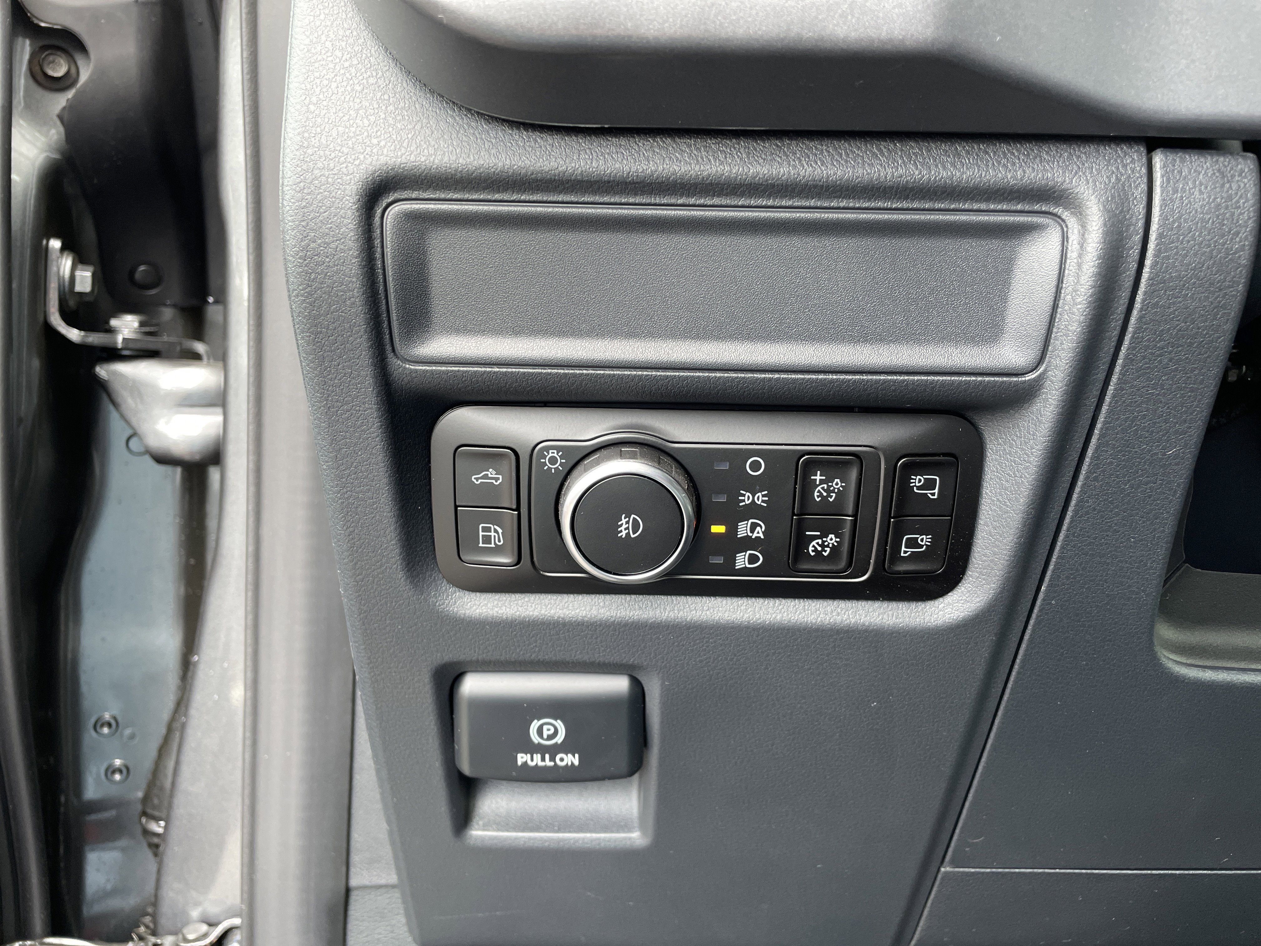 New 2025 Ford F150 XLT w/ Equipment Group 302A MID image 22