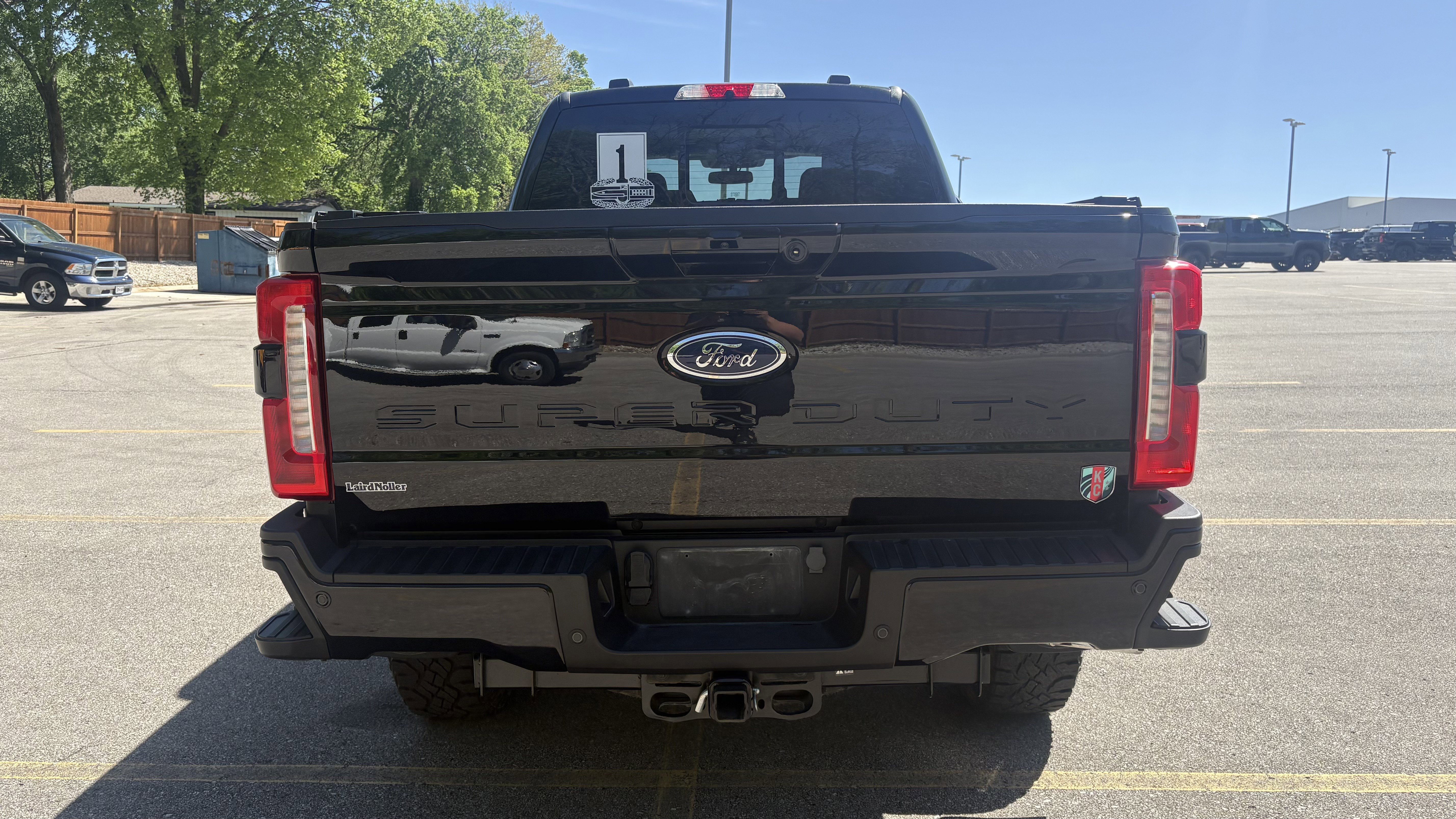Used 2023 Ford F250 Lariat w/ Lariat Ultimate Package AWD/4WD image 9