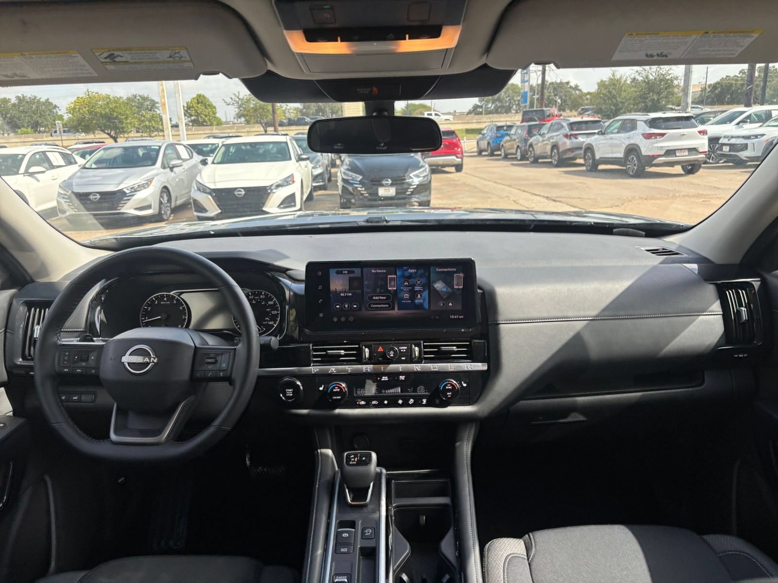 Used 2026 Nissan Pathfinder SV FWD image 36
