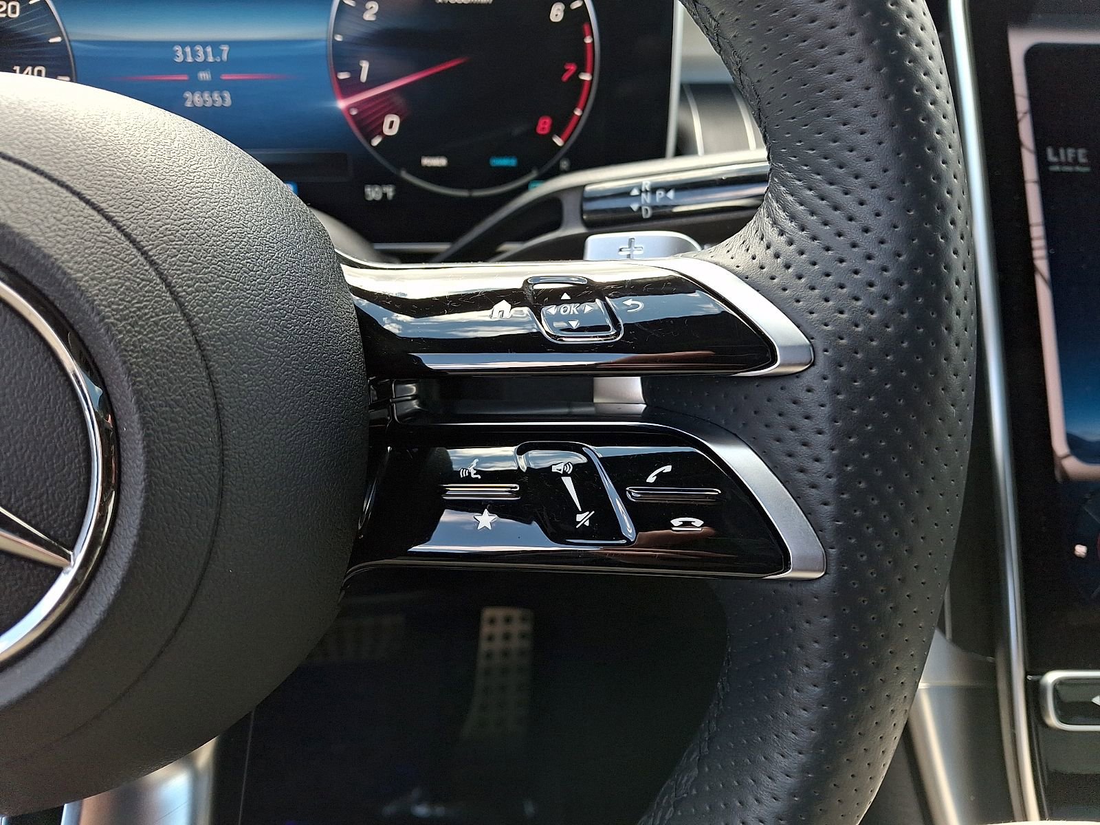 Certified 2023 Mercedes-Benz GLC 300 4MATIC image 23