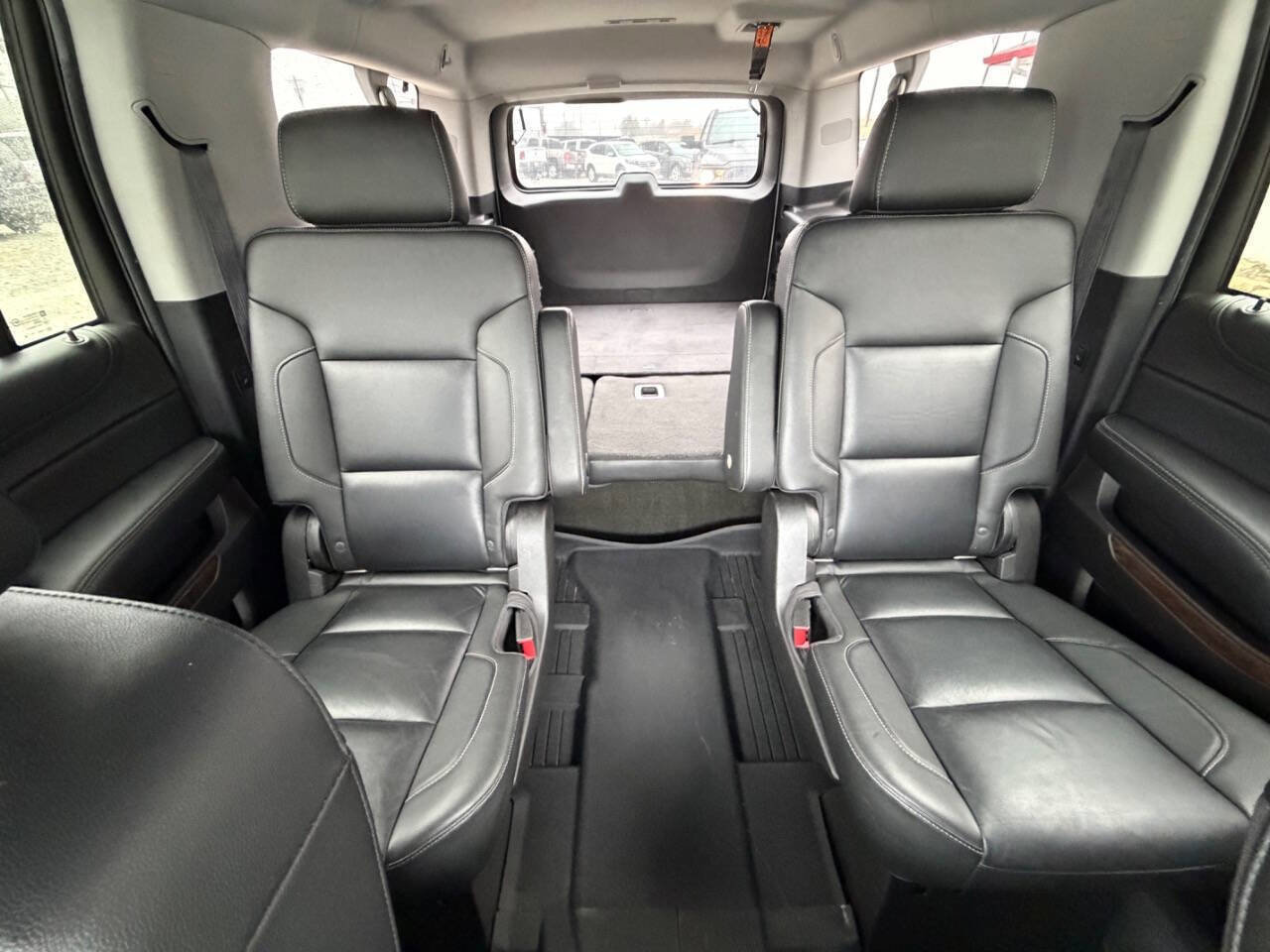 Used 2016 Chevrolet Suburban LT AWD/4WD image 26
