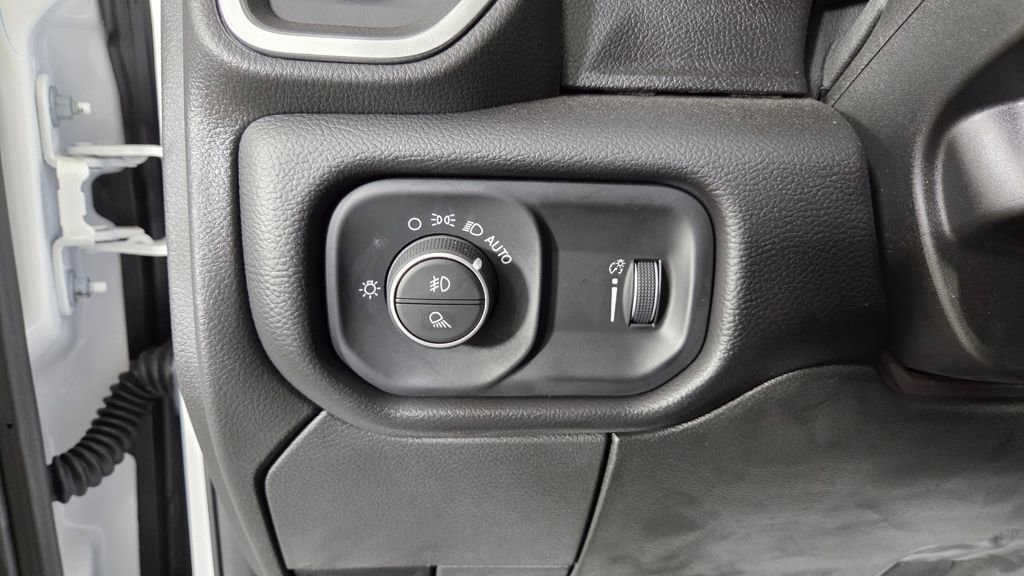 New 2025 RAM 2500 Big Horn image 18