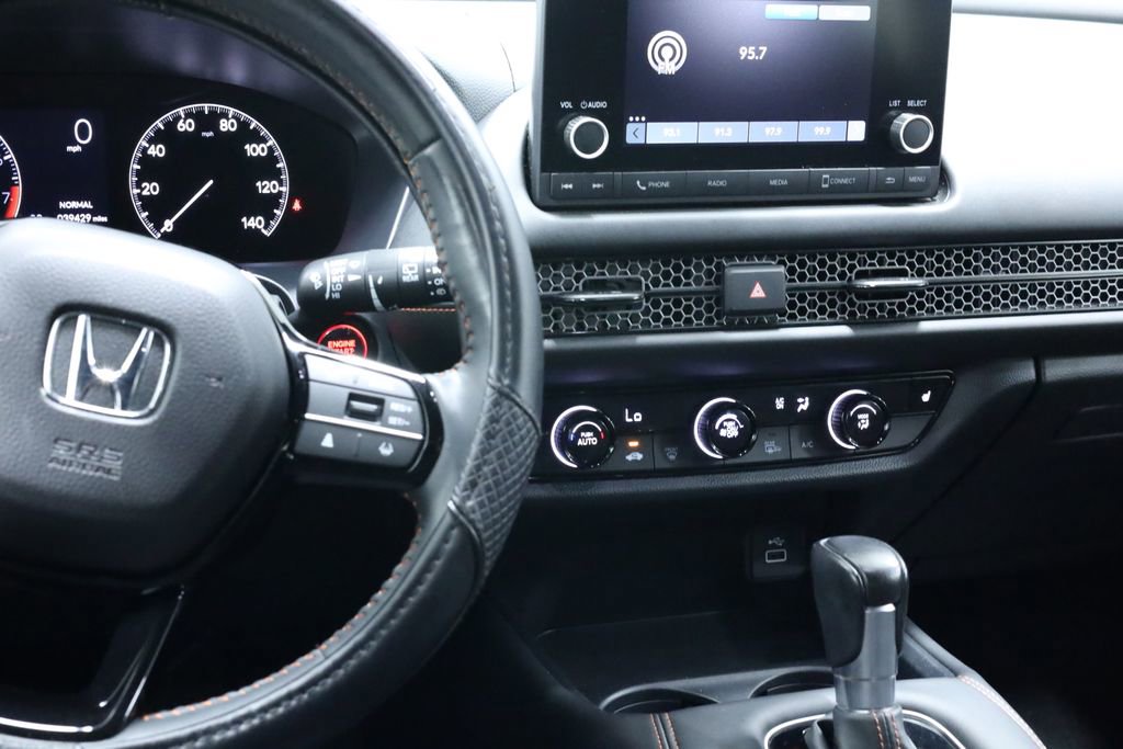 Used 2023 Honda HR-V Sport image 10