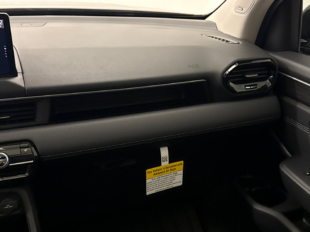 New 2026 Honda Pilot Touring image 16