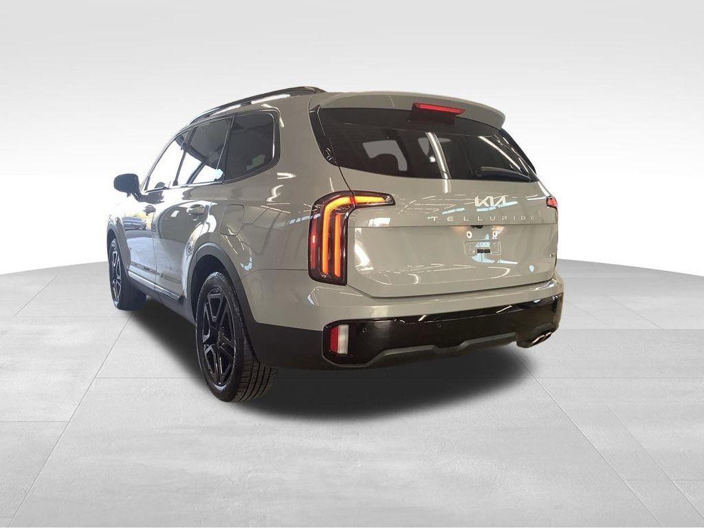 Used 2024 Kia Telluride SX X-Line AWD/4WD image 3