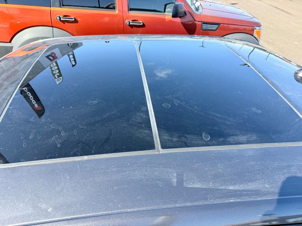 Used 2019 Chrysler 300 Limited image 13