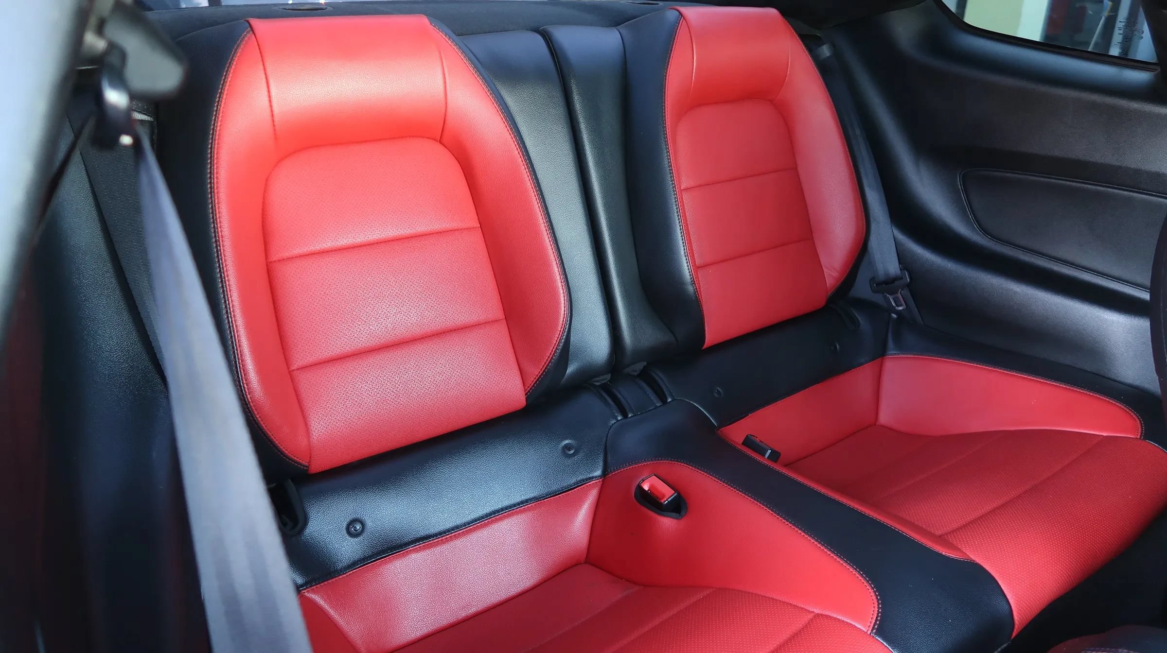 Used 2019 Ford Mustang GT Premium w/ Performance Package - Level 2 RWD image 20