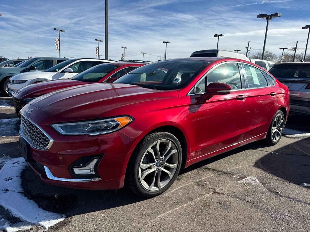 Used 2020 Ford Fusion Titanium image 2