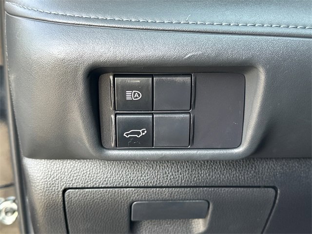 Certified 2022 Toyota Highlander XLE image 22