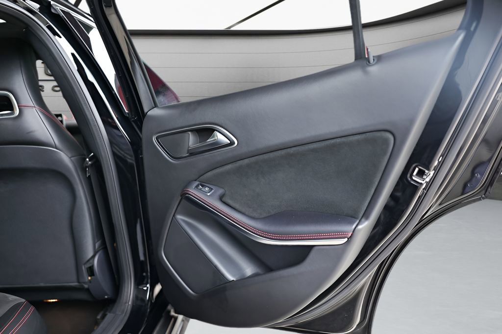 Used 2018 Mercedes-Benz GLA 45 AMG 4MATIC image 56