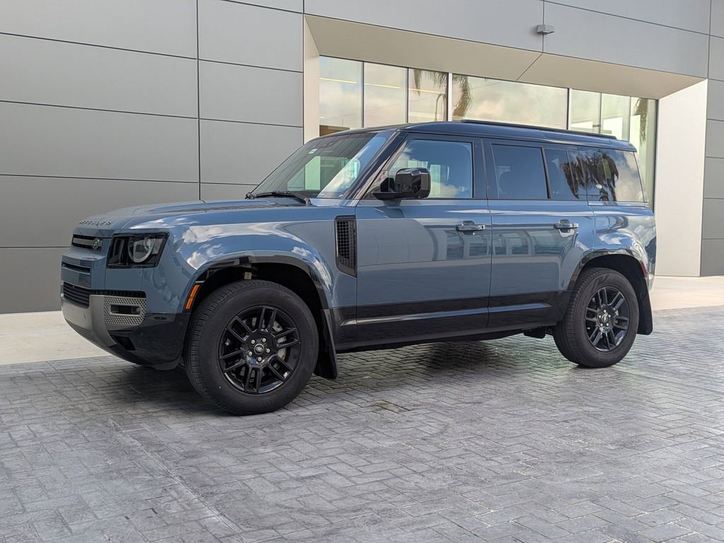 Certified 2024 Land Rover Defender 110 X-Dynamic SE AWD/4WD image 2