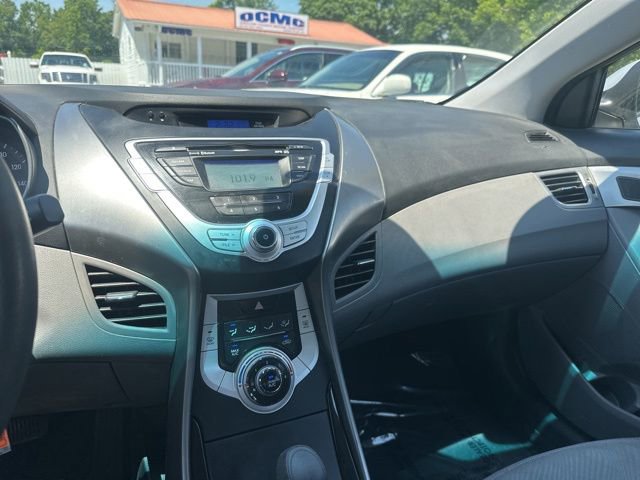 Used 2012 Hyundai Elantra GLS w/ Preferred Pkg 3 FWD image 13