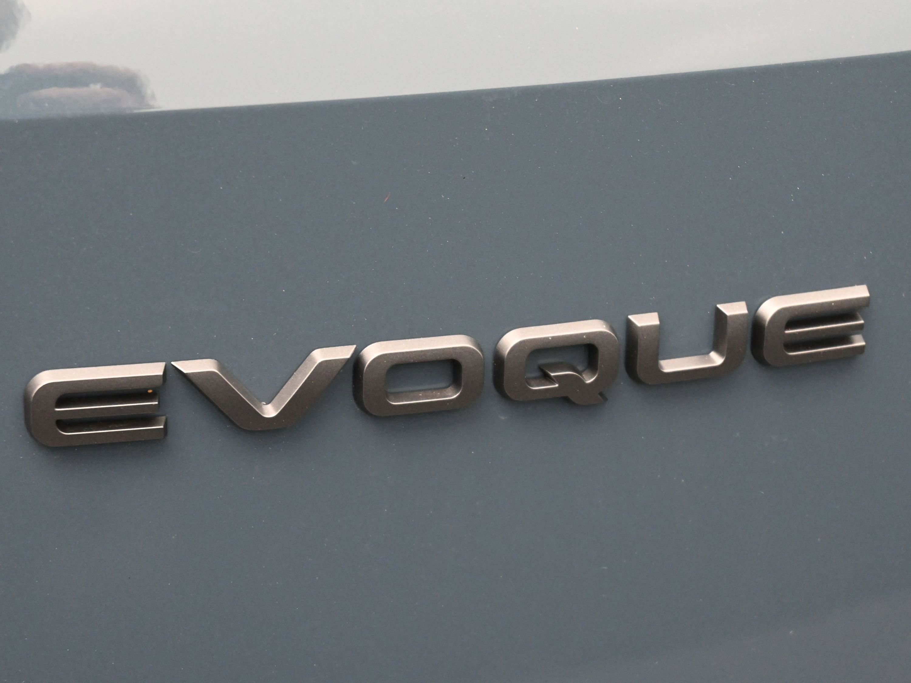 New 2026 Land Rover Range Rover Evoque Dynamic SE image 8