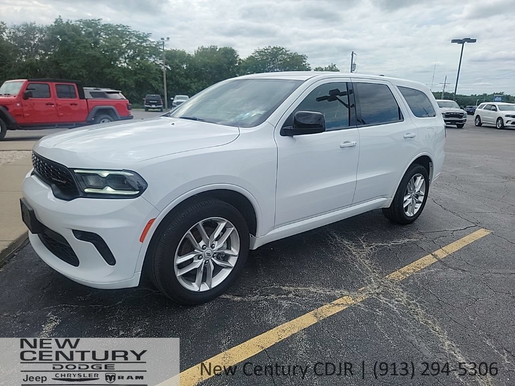 Used 2025 Dodge Durango GT AWD/4WD image 1