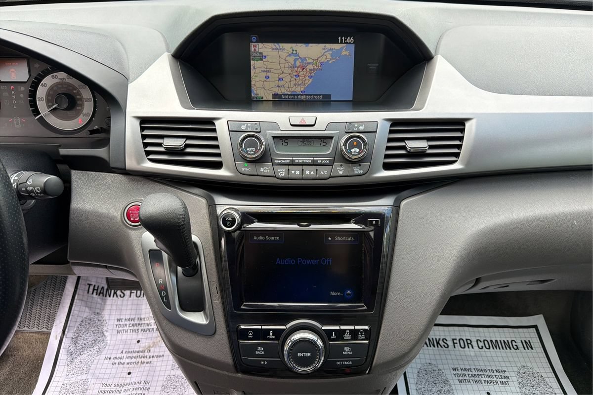 Used 2015 Honda Odyssey Touring Elite image 13