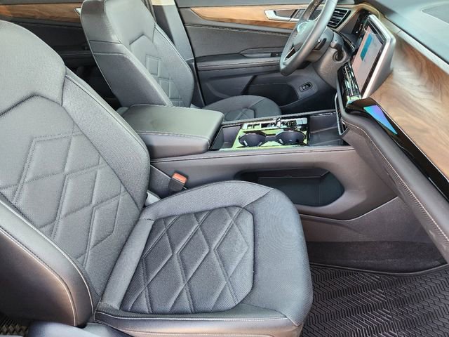 New 2024 Volkswagen Atlas SE image 10