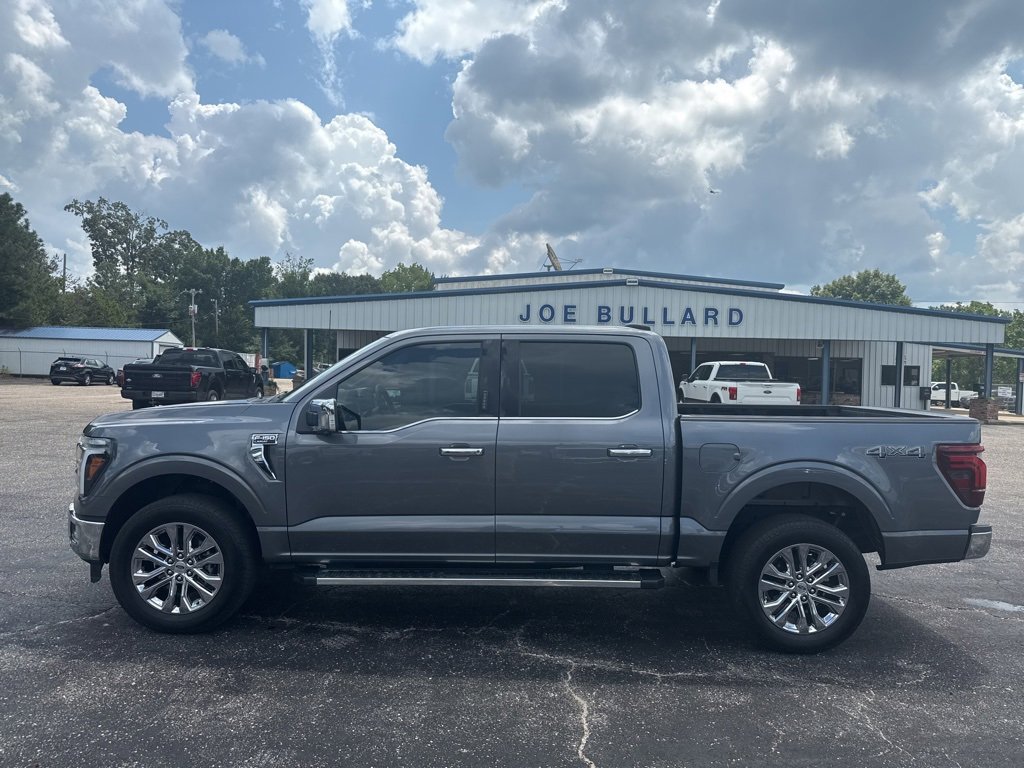 Used 2024 Ford F150 Lariat image 15