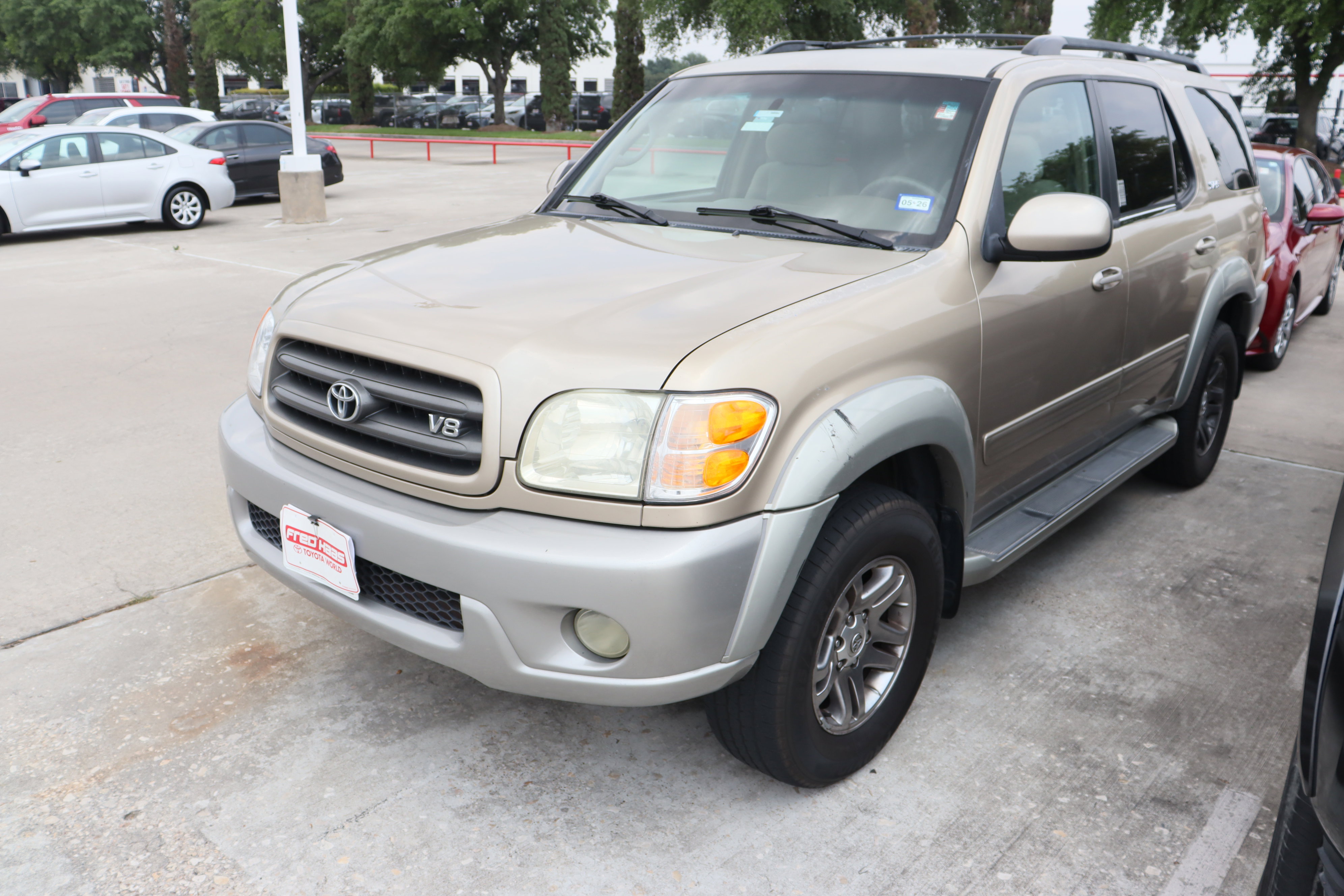 Used 2003 Toyota Sequoia SR5 RWD image 6