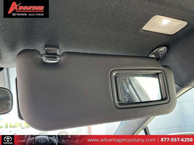 Used 2023 Toyota Corolla SE w/ Carpet Mat Package (TMS) FWD image 37