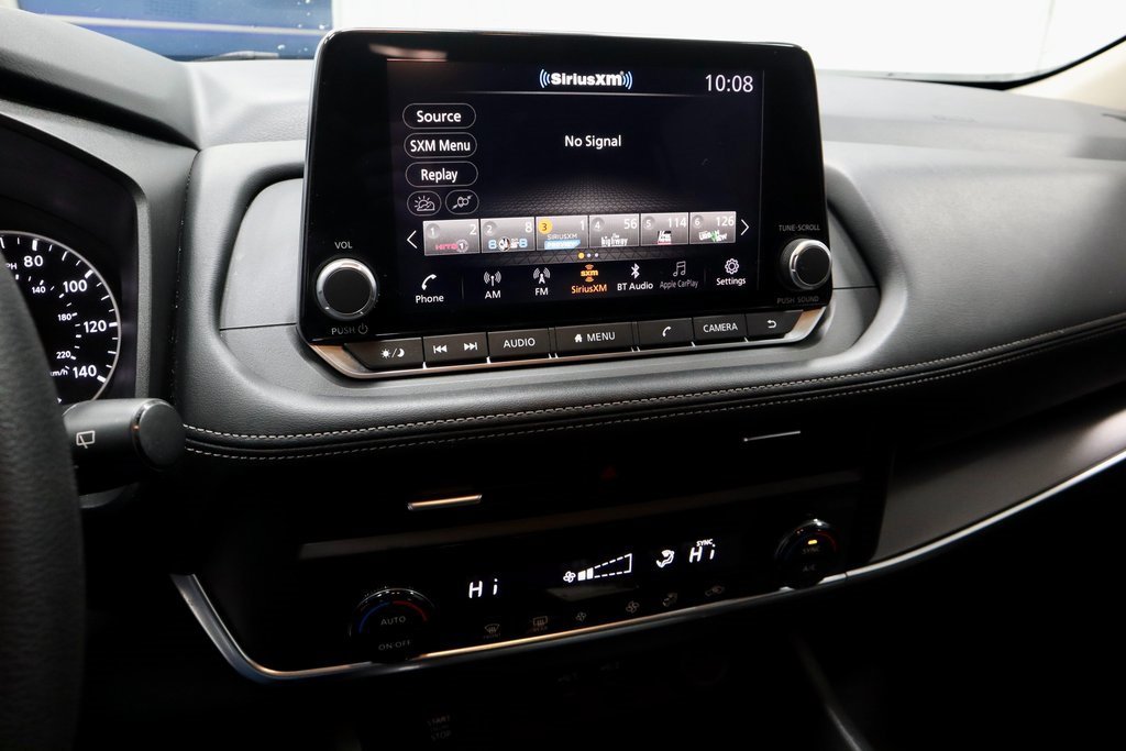 Certified 2024 Nissan Rogue SV image 31