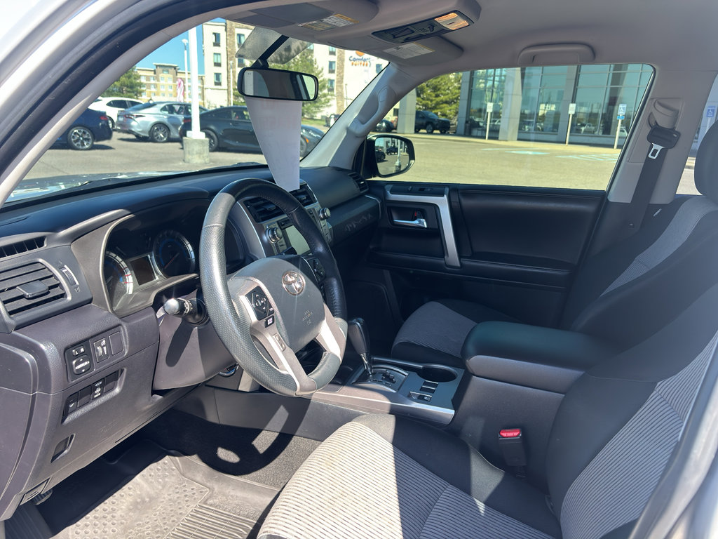 Used 2018 Toyota 4Runner SR5 image 9