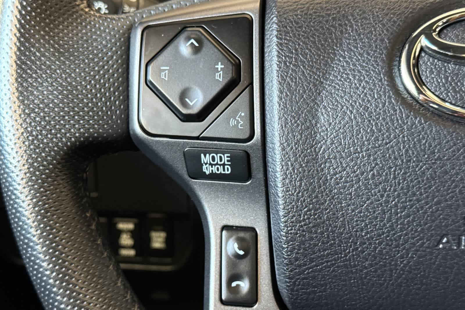Used 2021 Toyota Tacoma TRD Pro AWD/4WD image 24