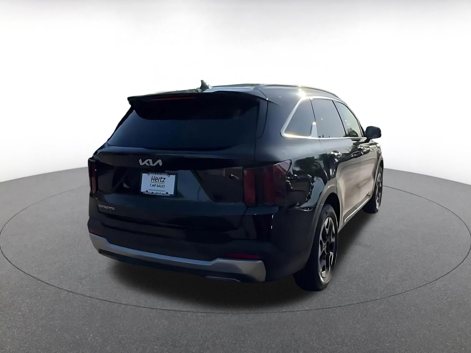 Used 2024 Kia Sorento S FWD image 12