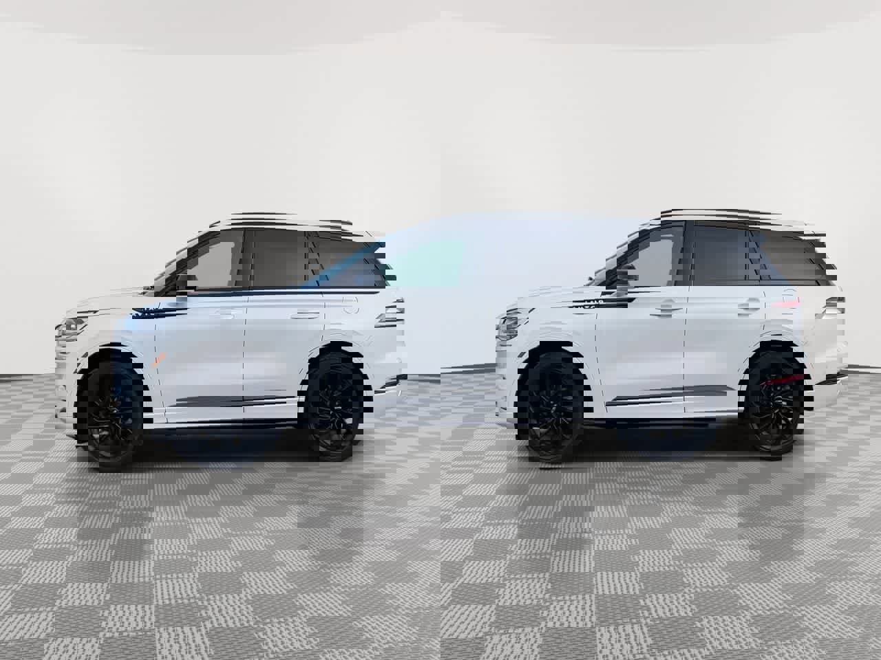 Used 2024 Lincoln Aviator Black Label w/ Jet Package image 5