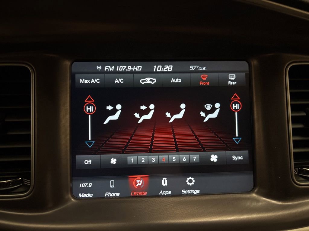 Used 2022 Dodge Charger SXT image 18