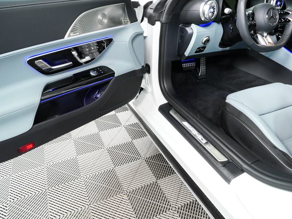 Used 2025 Mercedes-Benz AMG GT 43 image 8