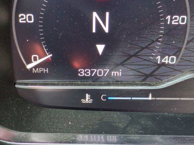 Used 2024 GMC Yukon XL AT4 w/ AT4 Premium Plus Package image 32