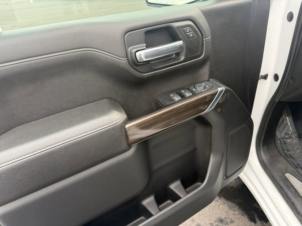 Used 2019 Chevrolet Silverado 1500 RST w/ All-Star Edition image 11