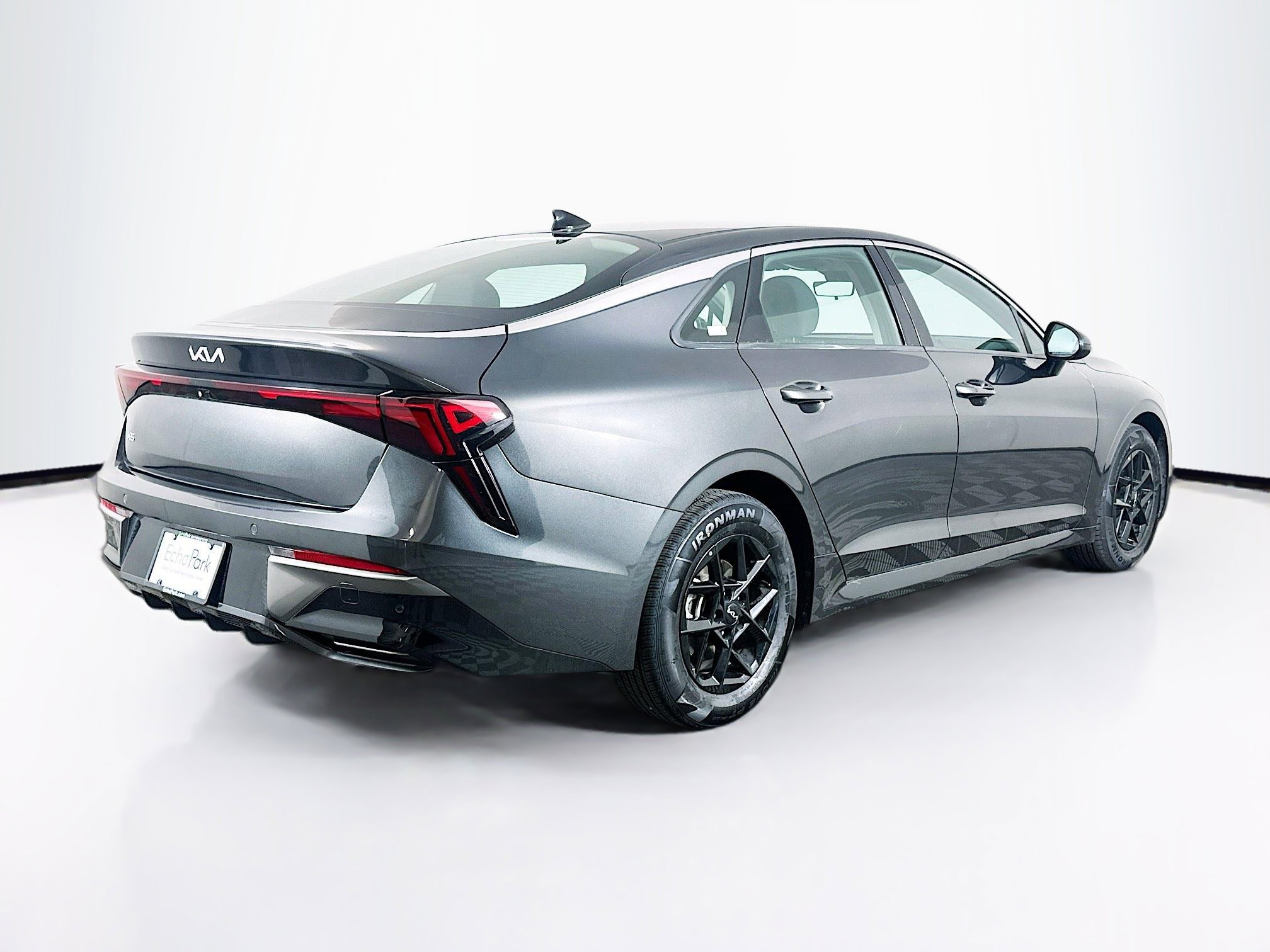 Used 2025 Kia K5 LXS FWD image 9