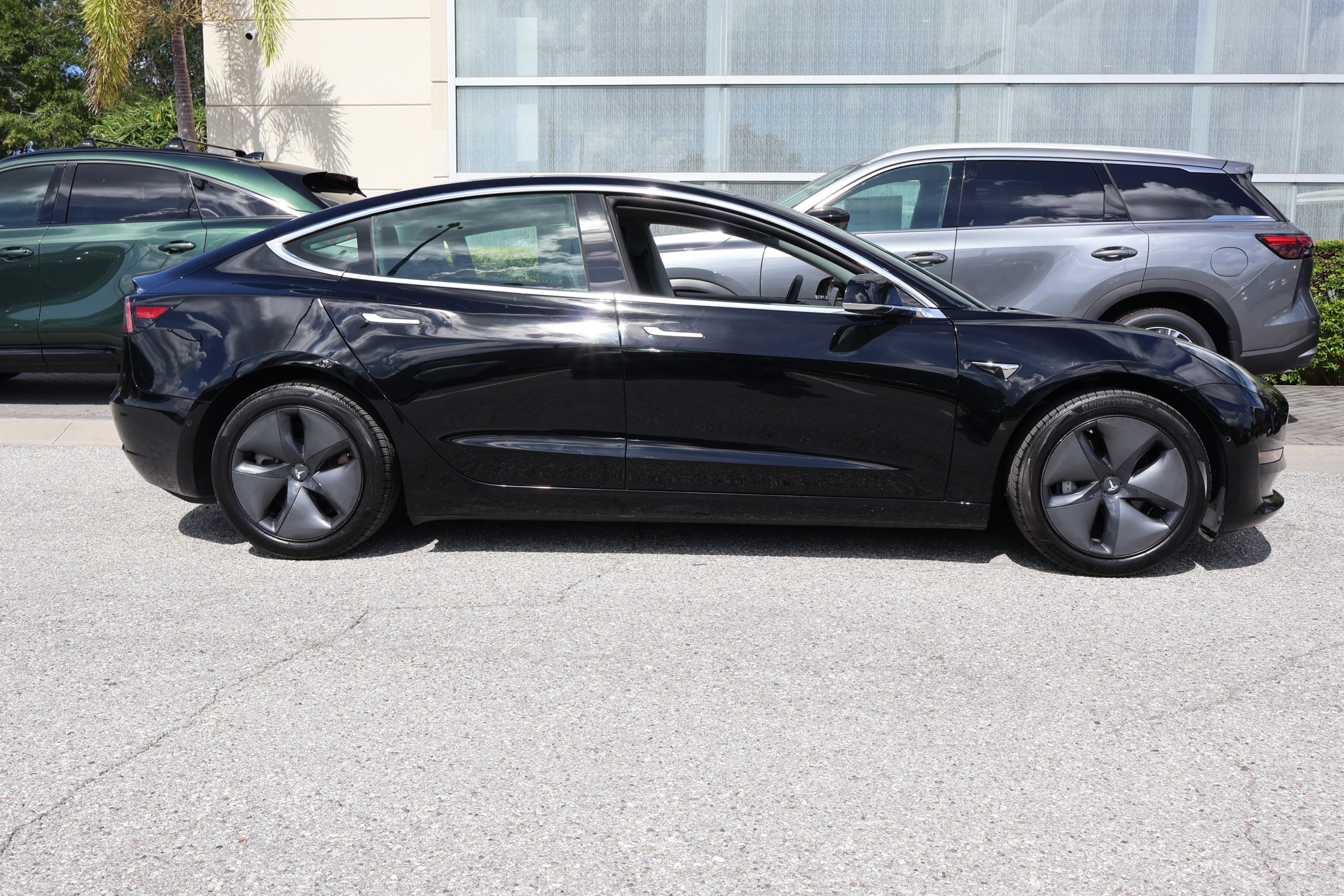Used 2019 Tesla Model 3 Standard Range Plus RWD image 10