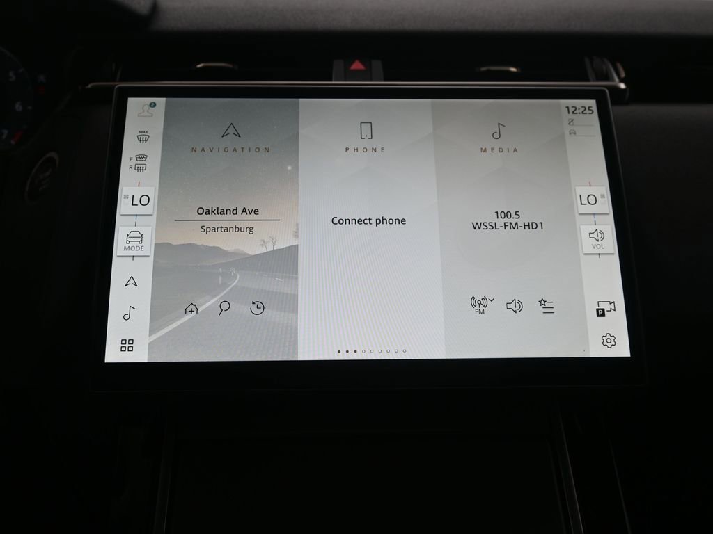 Used 2024 Land Rover Range Rover Velar Dynamic SE image 10