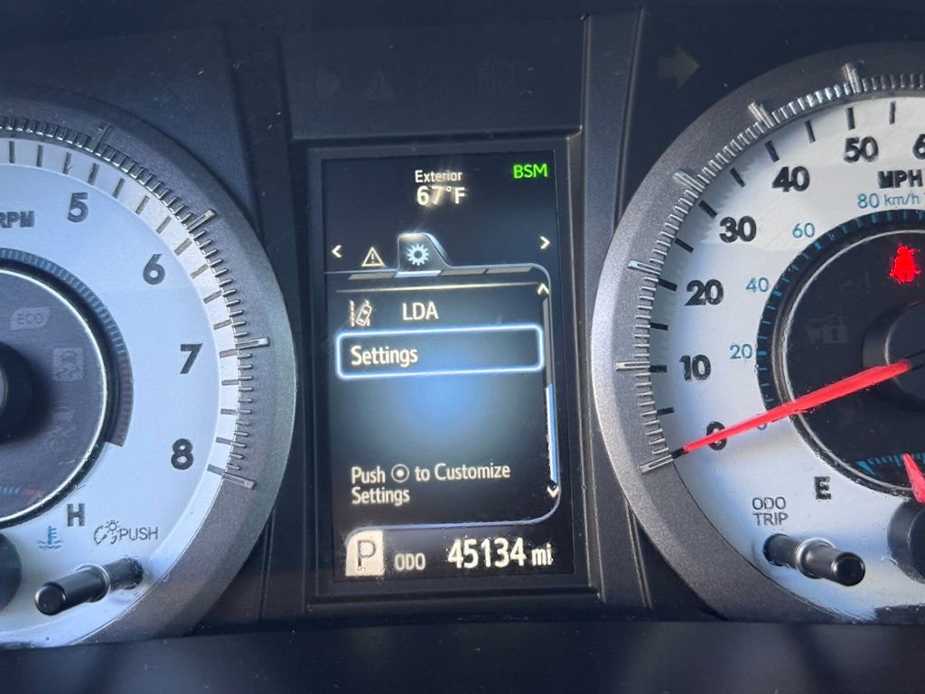 Certified 2019 Toyota Sienna SE w/ SE Preferred Package image 24